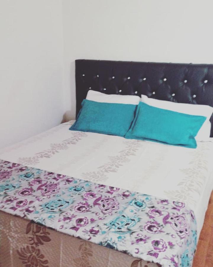Hostal Spa Casa De Piedra Con Jacuzzi Santa Rosa de Cabal Kültér fotó