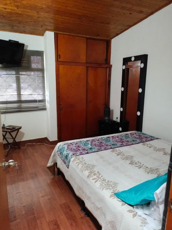 Hostal Spa Casa De Piedra Con Jacuzzi Santa Rosa de Cabal Kültér fotó