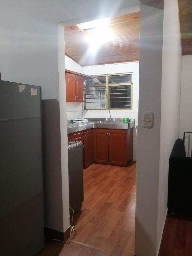Hostal Spa Casa De Piedra Con Jacuzzi Santa Rosa de Cabal Kültér fotó
